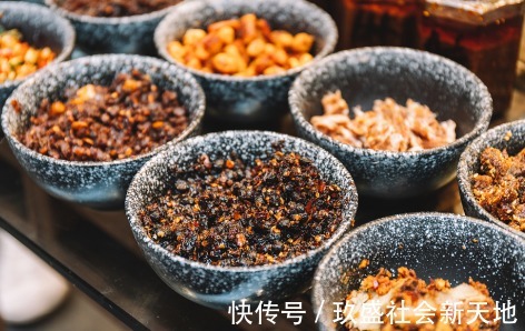 高血压患者|4种“食物”尽量少碰,避免血压飙升,再不停止!降压药等于“白吃”