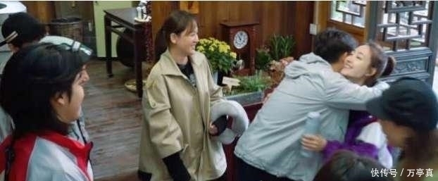 嘉賓 《向往的生活》最樸實嘉賓穿百十塊某寶同款外套全程干活圈粉無數(shù)