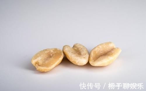 心脑血管|每天坚持吃花生,补血又养颜,却不是每个人都适合