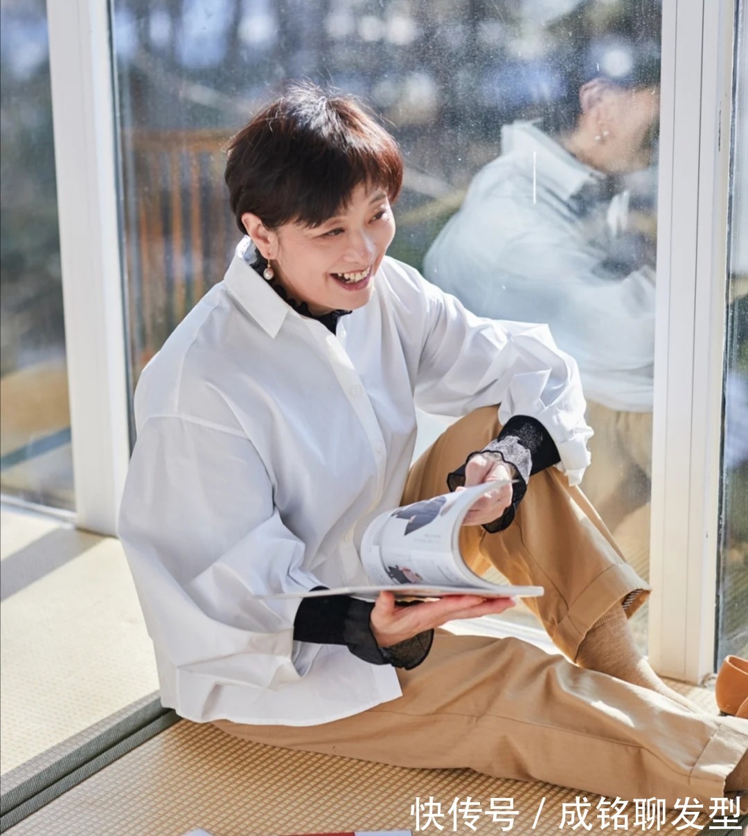 装嫩|这才是50岁妈妈该有的装扮,自然优雅不装嫩,满满都是高级感