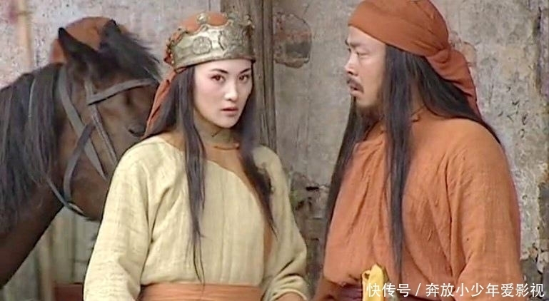 放出|太平军被困在山顶上,清军放出饿狗试探,将军:将狗喂饱就能活命