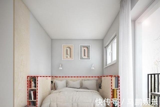 小卧室早该舍弃床头柜，靠墙塞15公分宽薄柜，收纳何止多出2倍
