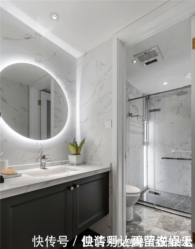 衣帽间|她家150㎡轻奢风,玄关就露着不俗的品味,客厅是她最钟爱的地方