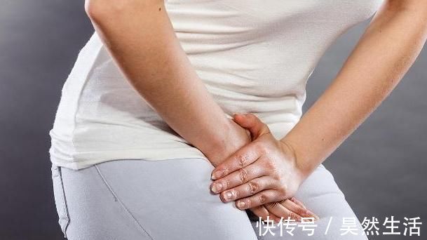 气泡|尿液中出现很多泡沫？或许是被这些疾病“缠上”了，别忽视了！