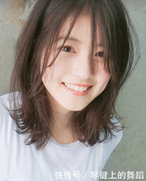 卷发|大圆脸、方脸女生福音!几款时髦发型了解下,显瘦可不止一点