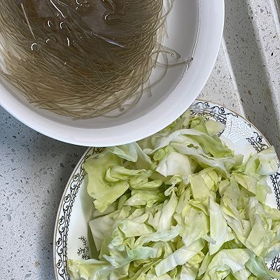 粉丝炒卷心菜