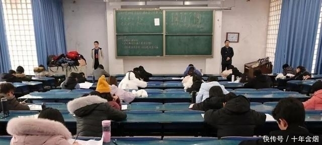 直播从业者|高三老师监考时开直播,面对质疑还振振有词,怕困没有打扰学生