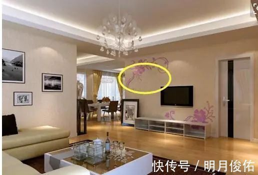 全屋|做了全屋硅藻泥老师傅劝都没用,开始觉得环保,入住一年才知被坑