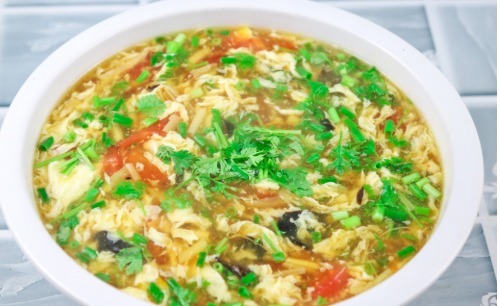 窍门|“新式鸡蛋汤”好喝有窍门,酸辣开胃,汤鲜味美,看着就有食欲