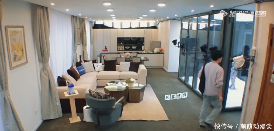 效果|《五十公里桃花坞》让你尴尬了?尬就对了,这才是他们要的效果