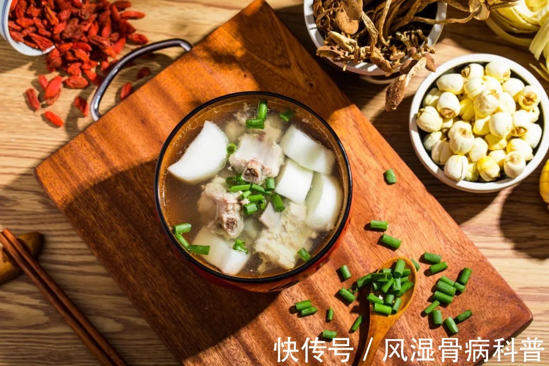 漱口水|每两个人中就有一人有口臭!老中医推荐1杯茶1碗汤,还你清新口气