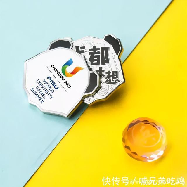 大运上新了|集时尚于一身,细节处理显高雅