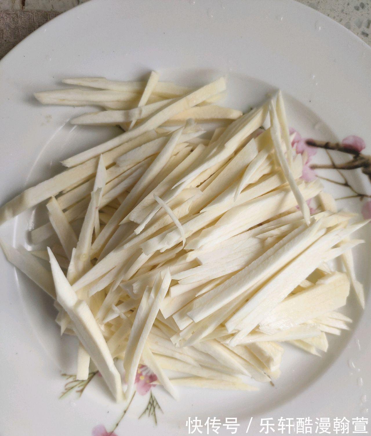 茭白|这菜南方人天天吃,北方人没见过,清甜爽口,解油腻,别不懂吃