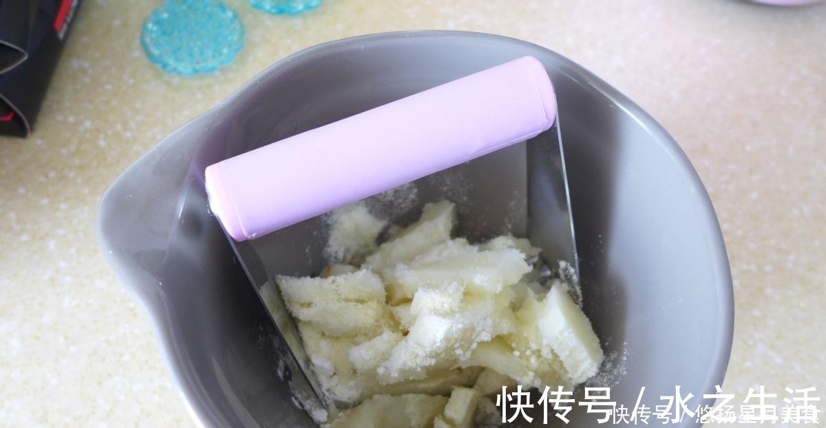 山药|南瓜和山药完美组合,奶香味浓郁的南瓜糕,清甜不腻!