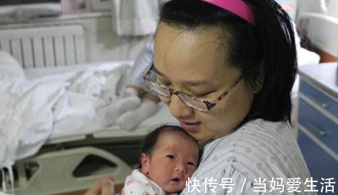 尊严|95后宝妈坦言“生娃没尊严”,5张实拍照直击人心:展现母性光辉