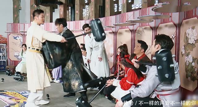 黄旭熙|《跑男》最该被挽留的一位飞行嘉宾,综艺感强,控场能力不输李晨