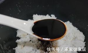 天气越来越热不想做饭，送您土豆香肠炒饭，简单美味，原来这么香