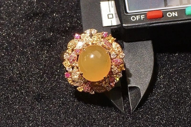 影响|翡翠的颜色怎么看?这才是影响价值的关键!