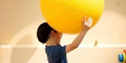 家长|娃有这些坏习惯,家长应该偷偷高兴,预示着娃要变聪明了!