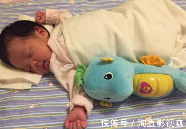 妈妈|3个月婴儿被强制练习睡眠，痛苦挣扎2小时，妈妈却在“死亡直播”