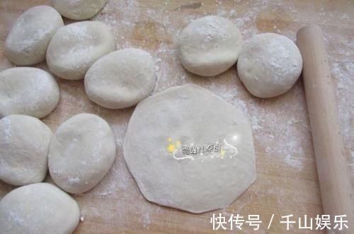 别再蒸馒头了！这样简单卷卷就上锅，比面包都好吃，补气血最棒