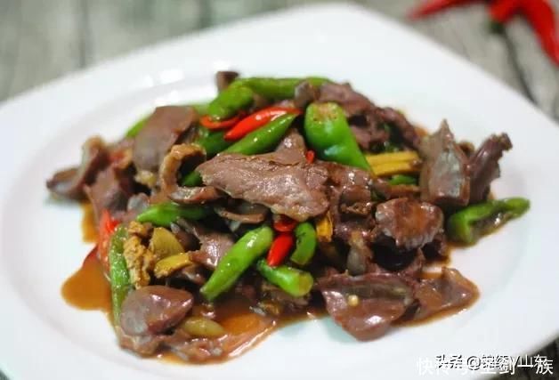 请收下2021年夜饭菜单,25道荤素搭配有凉菜,待客超有面子