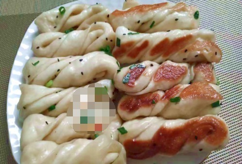 黑芝麻|早餐我做了这道美味,香脆松软,儿子都吃嗨了,三天两头准做一锅