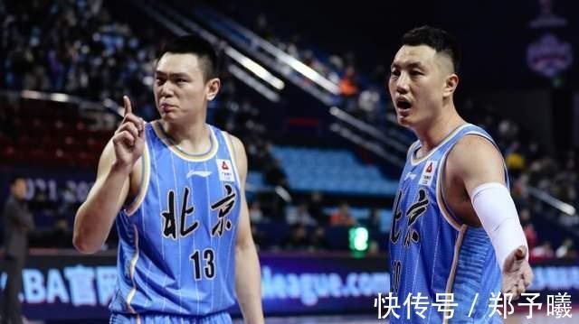 cb翟晓川朱彦西成CBA“恶霸”,对骂女记者被网暴,到底是谁的错?