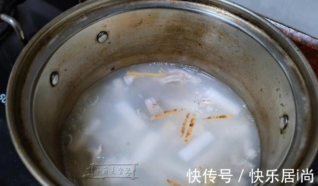 它多数人以为是猪肚,其实不是,遇到别错过,来自深海煲汤真鲜美!