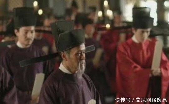 高龄|史上最牛宰相，高居相位达50年，历经5位皇帝，92岁高龄善终