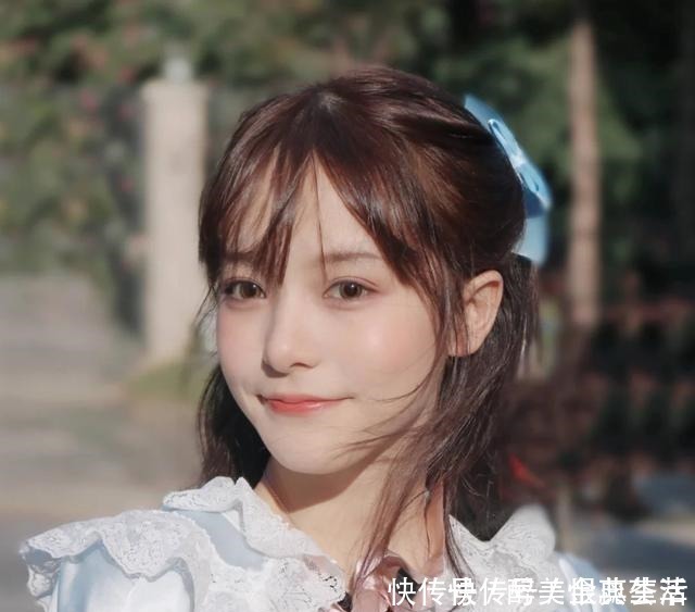 郭碧婷|天生“初恋脸”的女生,一般有这几个特征,中两个就不适合浓妆!