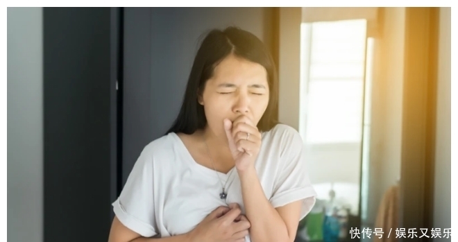 喉咙里有痰,却一直咳不干净?3个化痰小妙招,赶紧收好