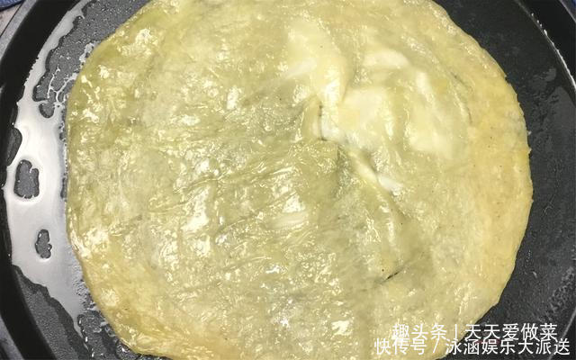 简单|手抓饼的家常吃法,简单易做,超快手,3分钟搞定,懒人早餐必备