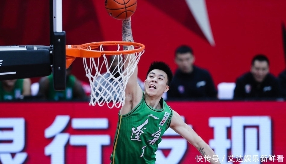 易建联|他才是易建联的接班人？23岁小将深受杜锋喜爱，不是张镇麟