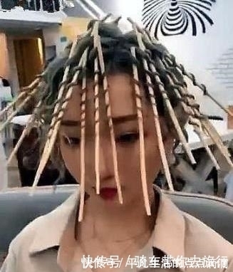 蜕变 女子用无数根一次性筷子烫头,看到最终的发型:见证女神蜕变