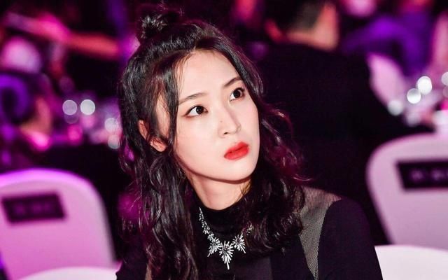 郎平|中国女排三大美女聚首惠若琪带龚翔宇跳姐姐舞，小宇放不开尬跳