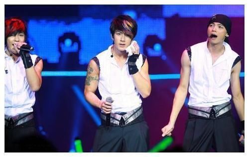 破音|這些歌手現(xiàn)場太慘，跑調(diào)破音，第一名無可爭議