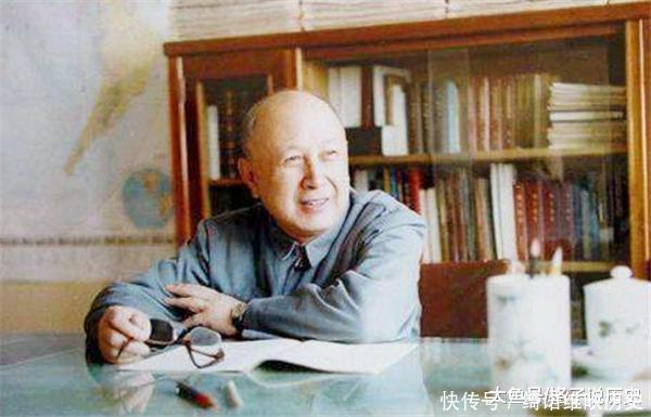 红着脸|他36岁没结婚,妹妹急得给他介绍对象,他红着脸说不如你嫁我