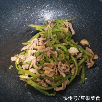 鲜肉丝|青椒肉丝～最好吃的5种做法，一遍就会