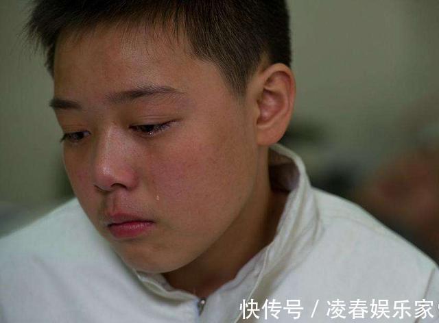 催熟剂|13岁男孩停止发育,因为父母都爱做的这几件事,害了孩子还不知