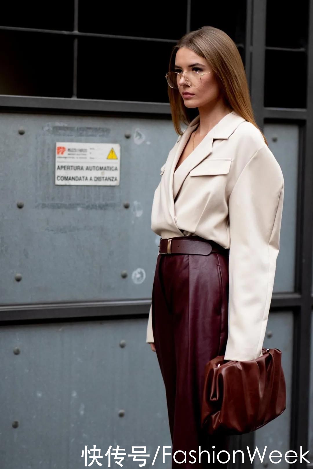 真香~新年这样穿,又美又显白