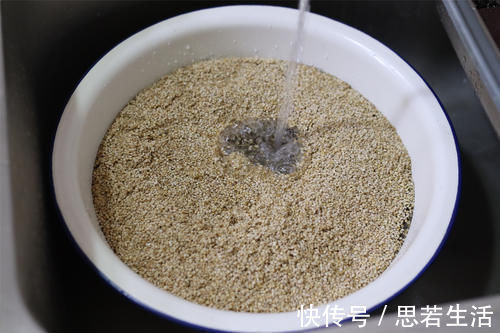 芝麻香油|在家自制芝麻酱、芝麻香油，味道纯正无添加，原来做法这么简单