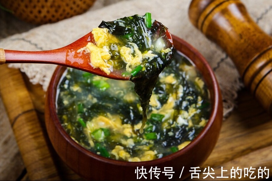 紫菜汤|做紫菜汤,直接煮还是洗一下再煮?别再搞错,海边人教你正确做法