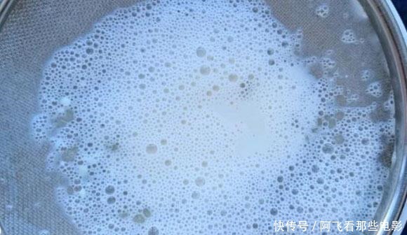 最近迷上吃“它”,无需烤箱,一拌一蒸就出锅,香甜丝滑,真好吃