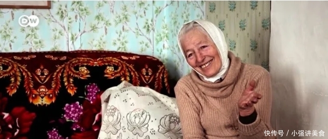 老年|80岁奶奶独居贝加尔湖畔,零下40℃,出门靠溜冰,喝水靠凿冰,网友:是个狠人!