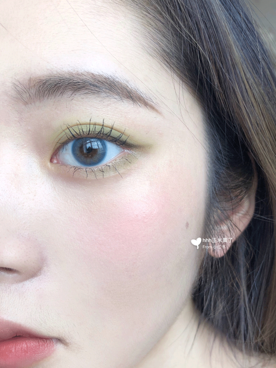 牛油果|“渣女妆”OUT，2021年流行这种妆容，显白又气质