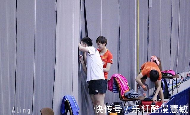 樊振东|都还差一个冠军,陈梦跟樊振东两个选手,谁能率先成就大满贯