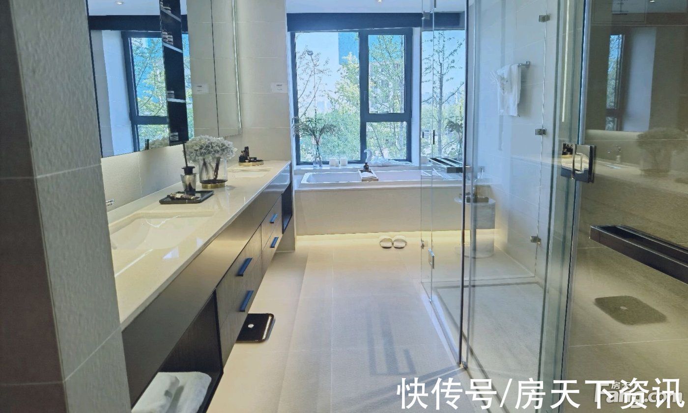 楼盘|融创云潮府新拍现场图片，实时了解楼盘新动态