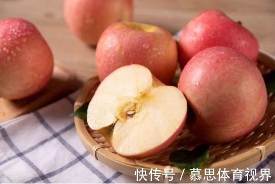 健康|晚上吃苹果不要“命”？营养家说出实话，什么时间吃苹果才健康