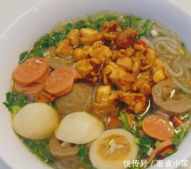  鸡肉火锅粉条汤，一碗下肚超满足
